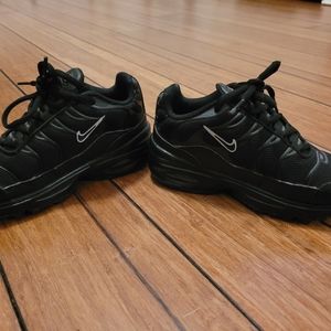 Nike preschool sneakers size 12